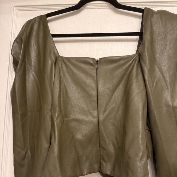 VEGAN LEATHER TOP - Picture 2 of 3